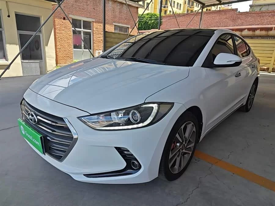 Hyundai elantra