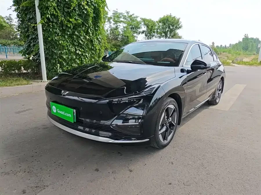 Wuling Starlight