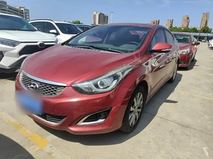 Hyundai Elantra