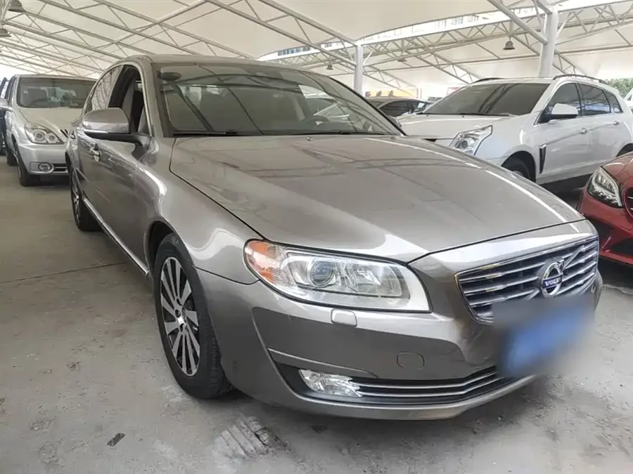 Volvo S80L