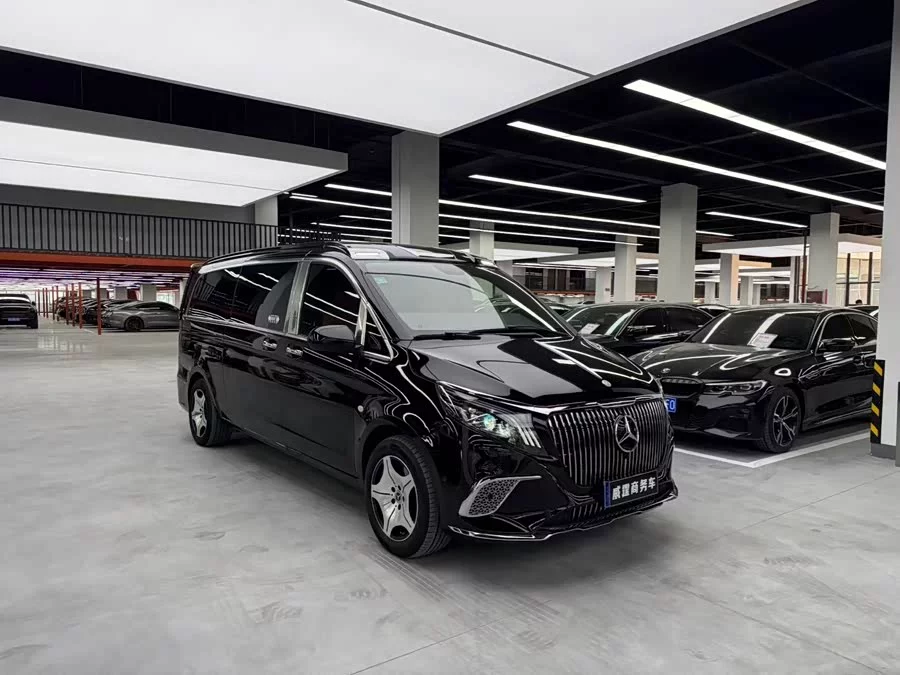 Mercedes Benz Vito
