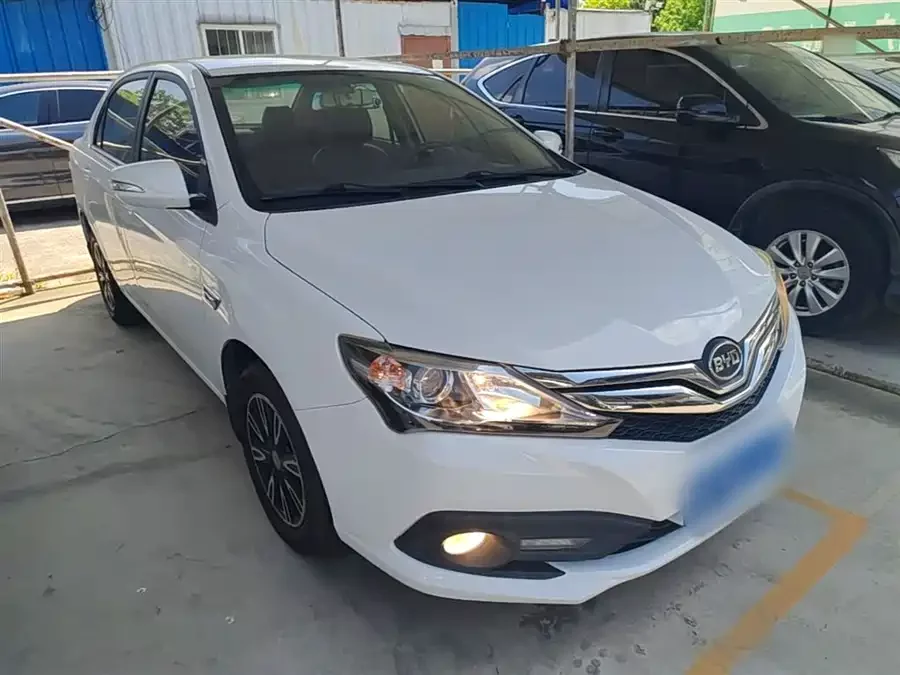BYD F3