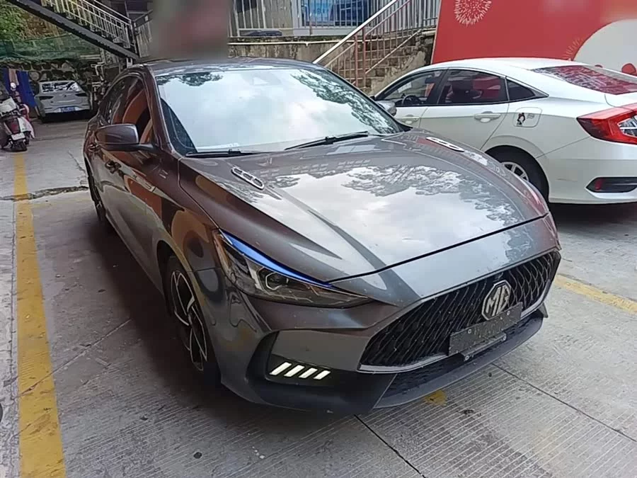 MG 5