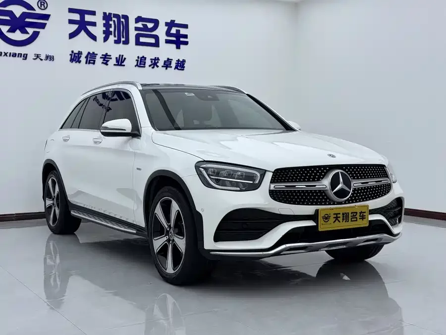 Mercedes Benz GLC