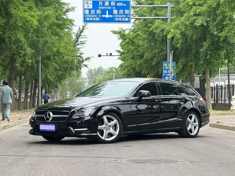 Mercedes Benz CLS