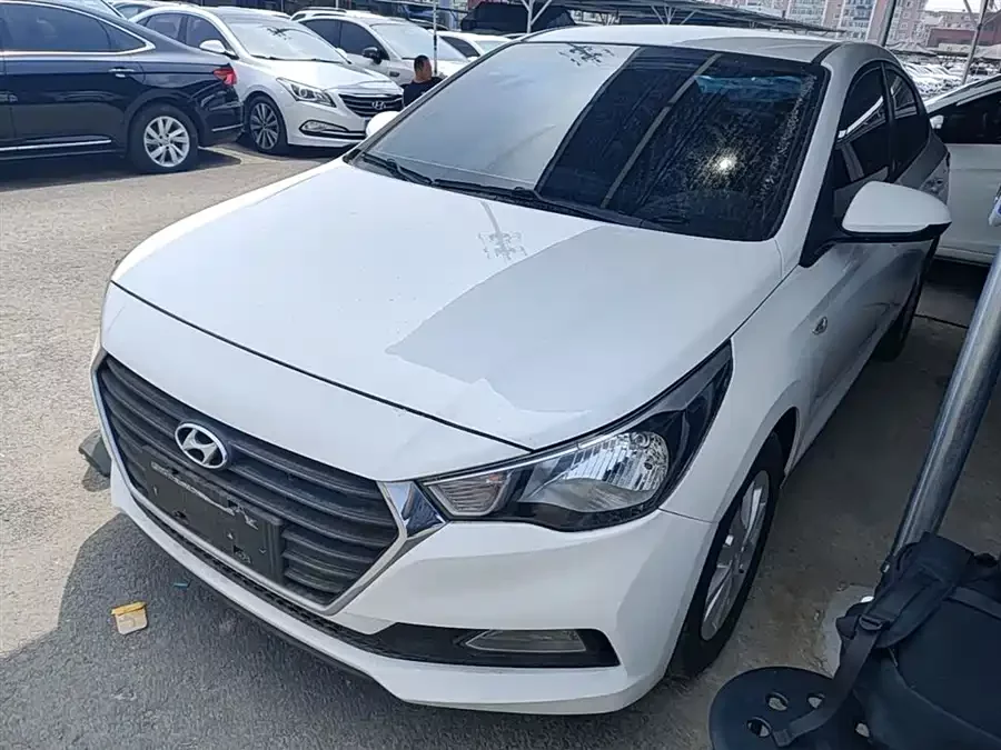 Hyundai Elantra / Celesta