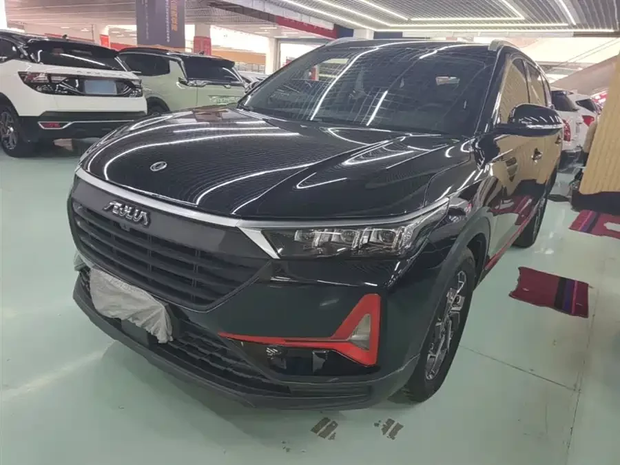 Dongfeng AX7