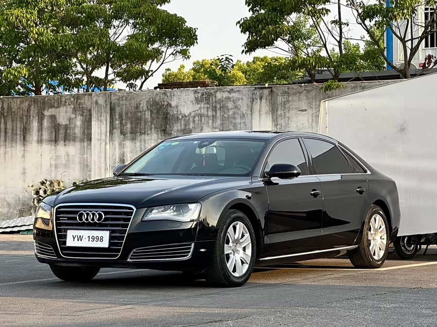 Audi A8
