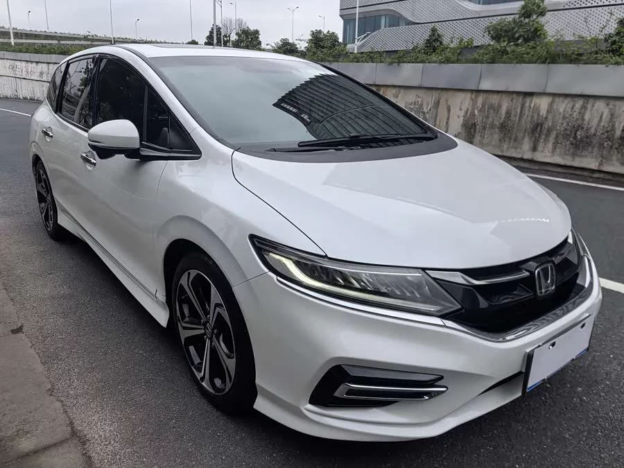 Honda Jade