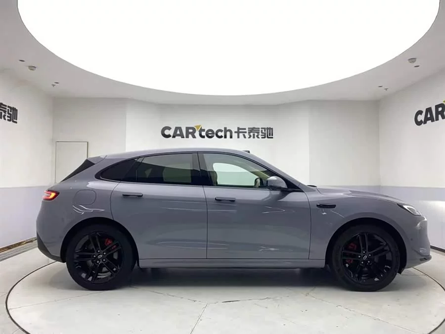 AITO Wenjie M5
