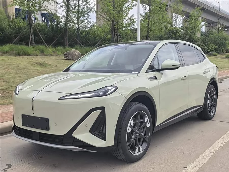 Hongqi Tiangong 06