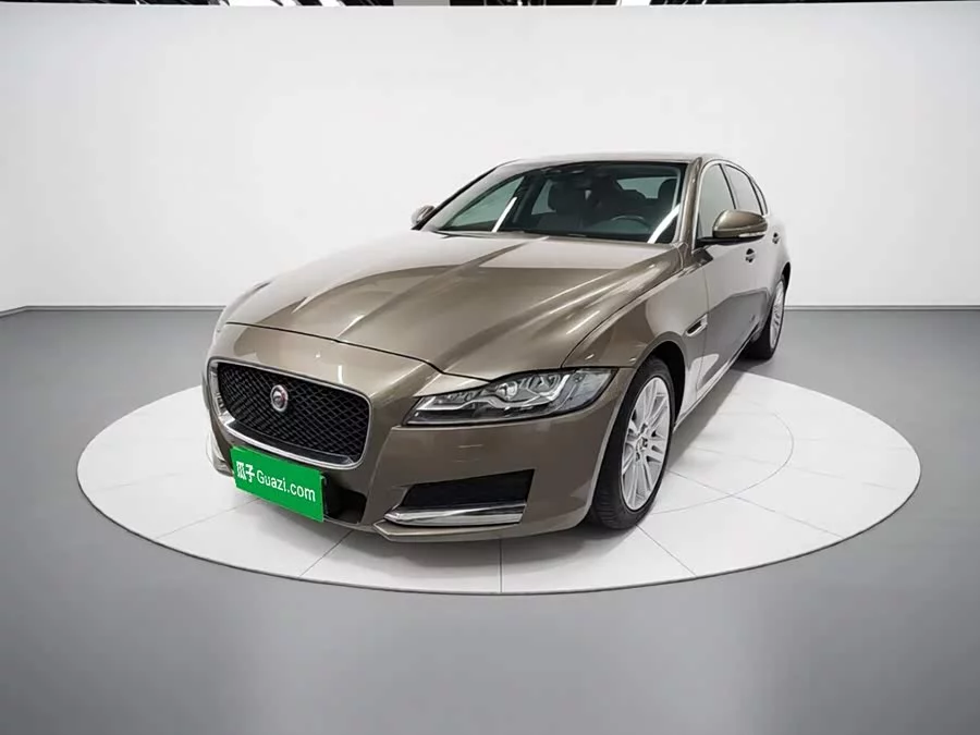 Jaguar XFL