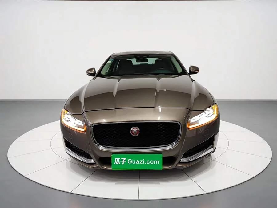 Jaguar XFL