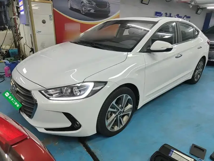 Hyundai elantra