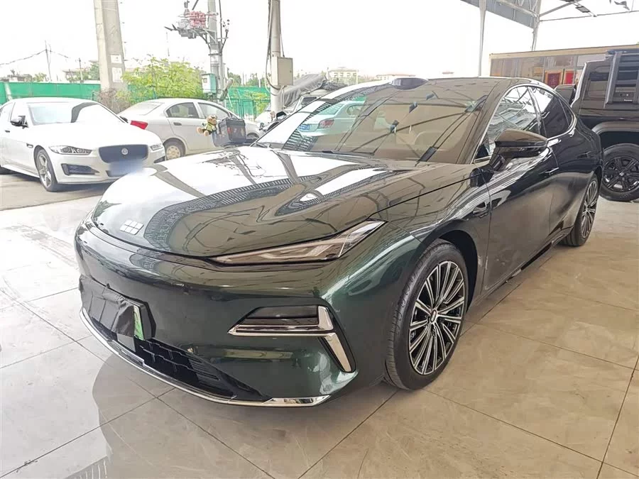 Geely Galaxy Star 8