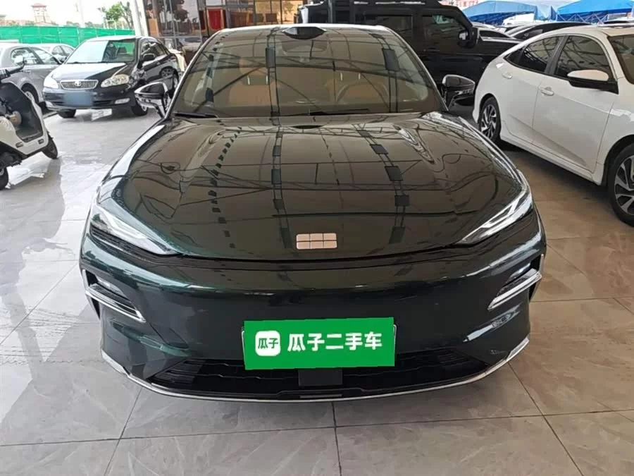 Geely Galaxy Star 8