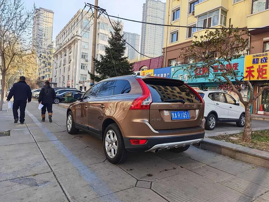 Volvo XC60