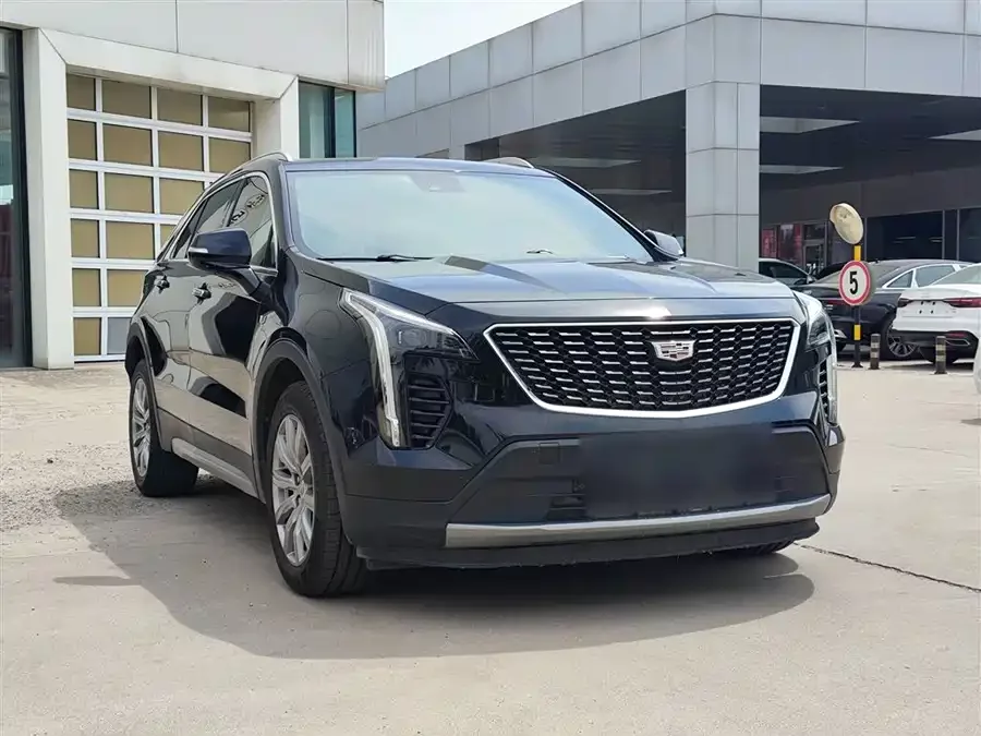 Cadillac XT4