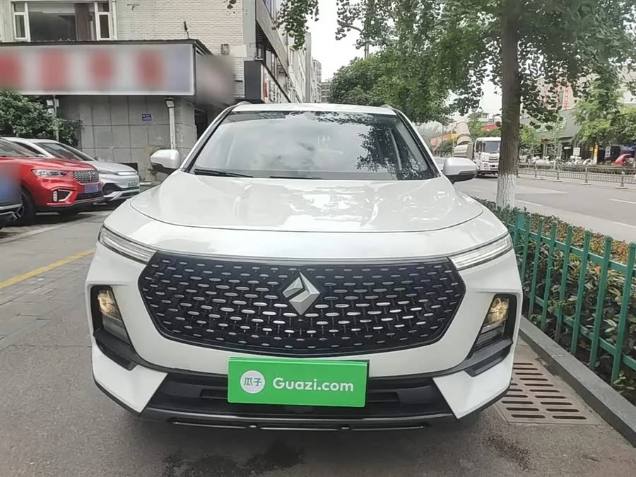 Baojun RS-5