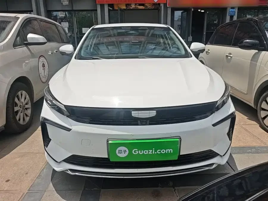 Geely Emgrand L HiP