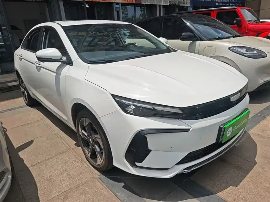 Geely Emgrand L HiP