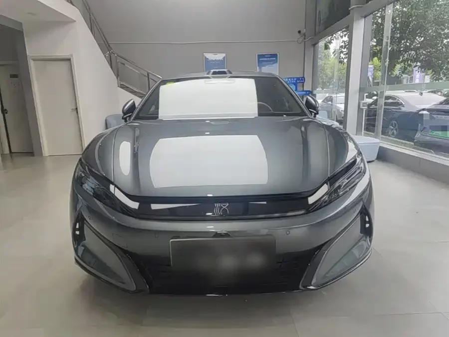 BYD Han L