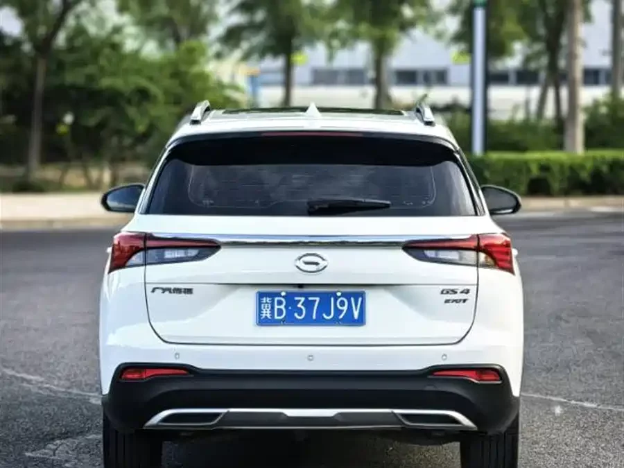 GAC Trumpchi GS4