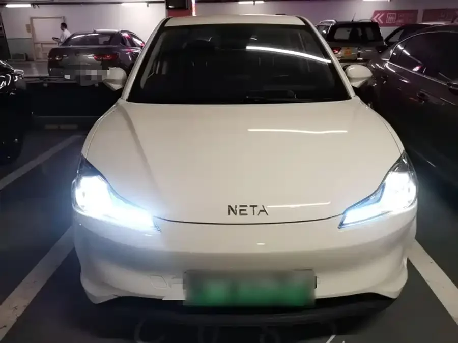 NETA Nezha V