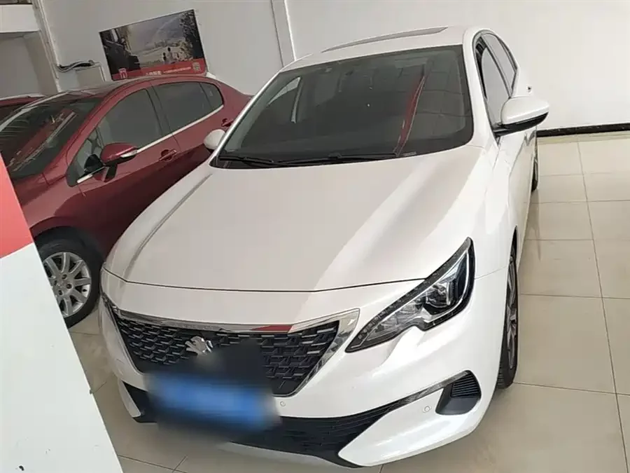 Peugeot 408
