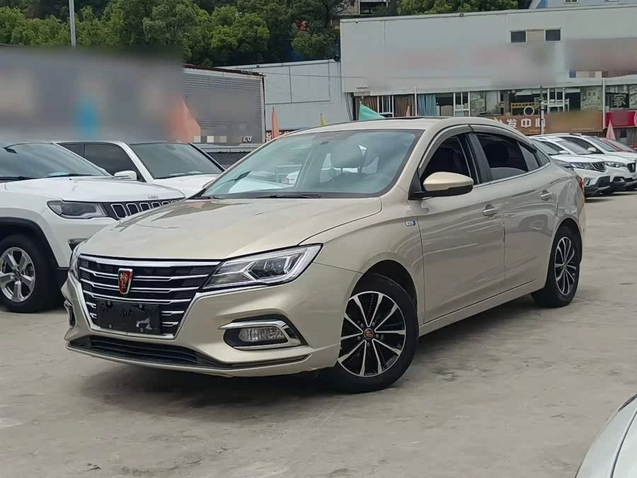 Roewe i5