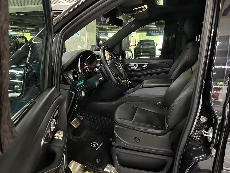 Mercedes Benz Class V