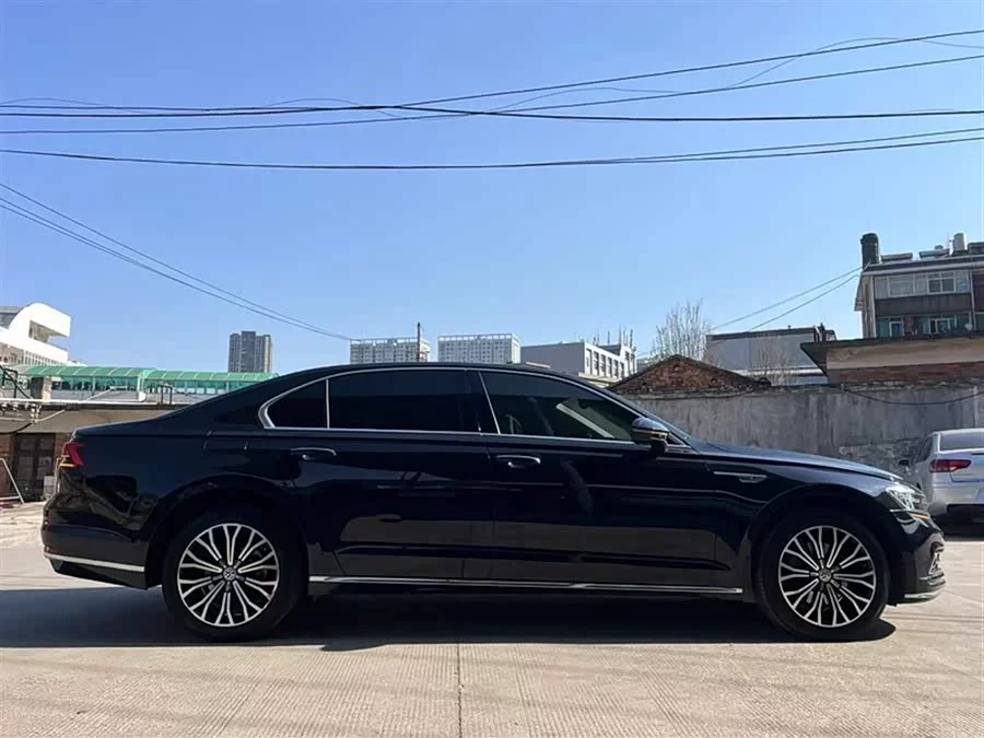 Volkswagen Phaeton / Phideon