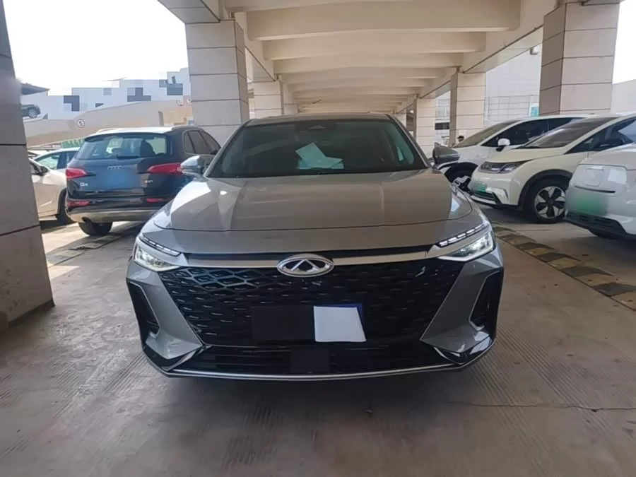 Chery Arrizo 8