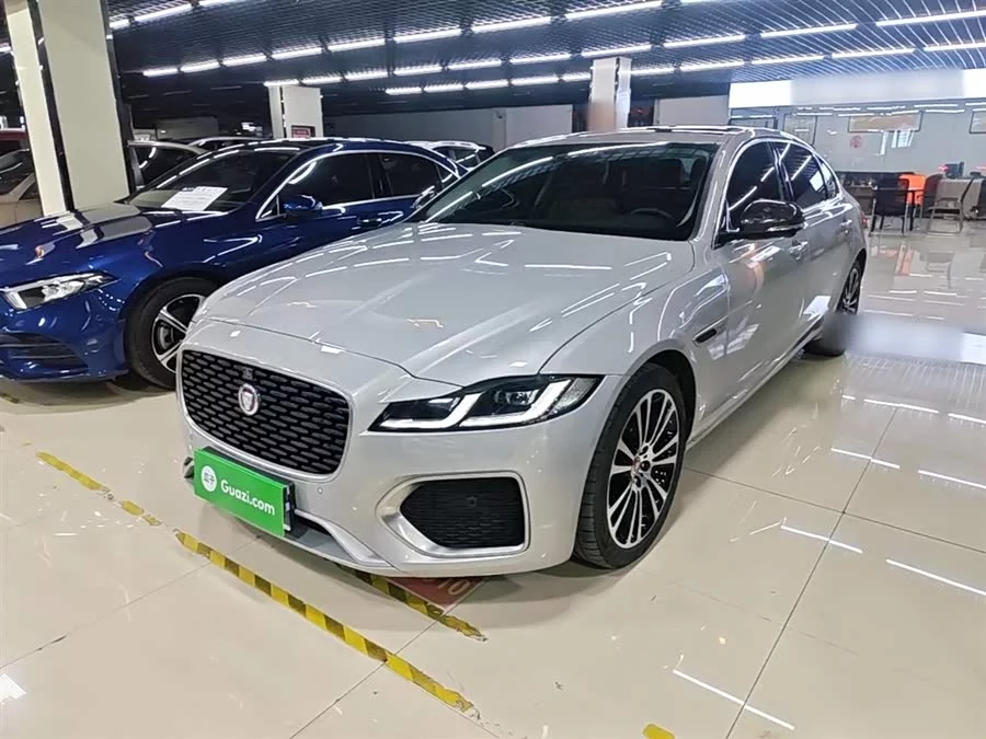 Jaguar XFL