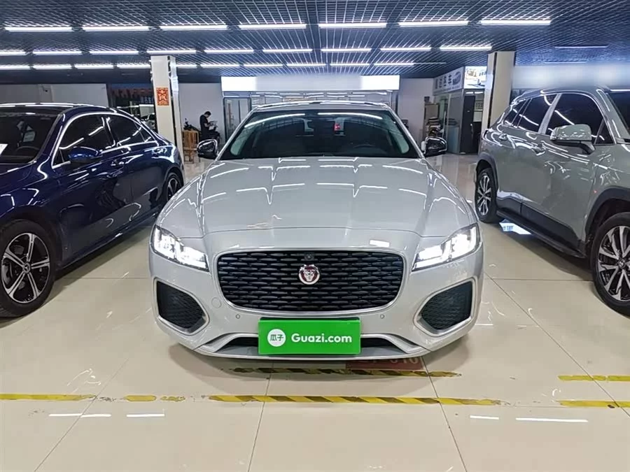 Jaguar XFL
