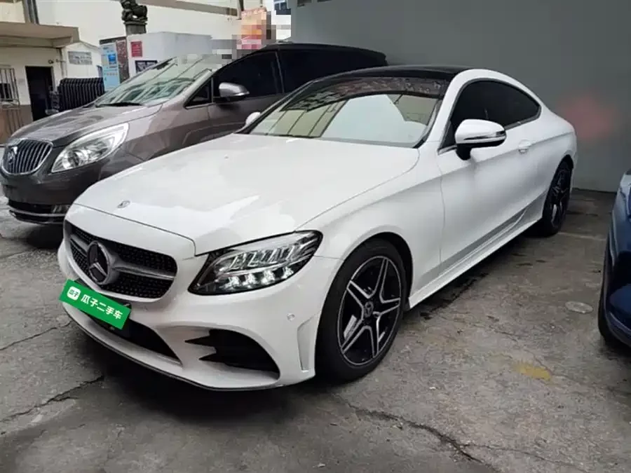 Mercedes-Benz C-Class