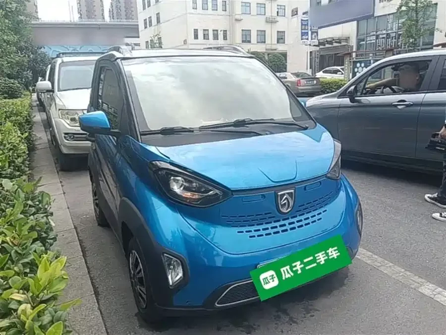 Baojun E100