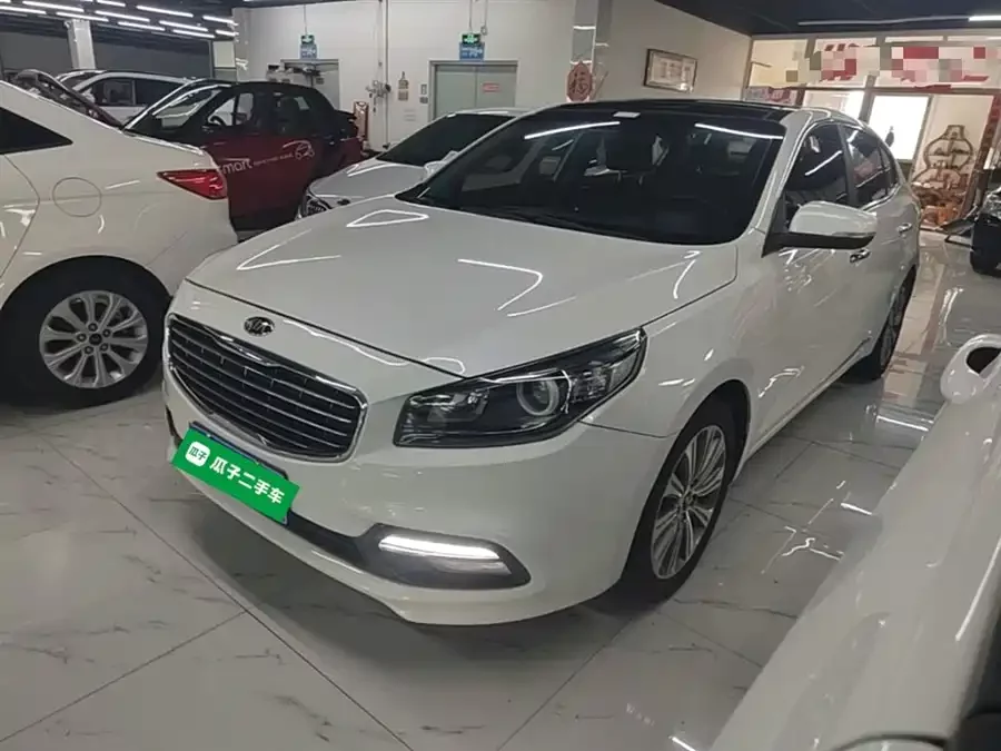 Kia K4