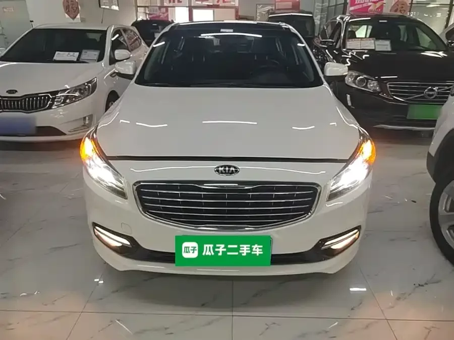 Kia K4