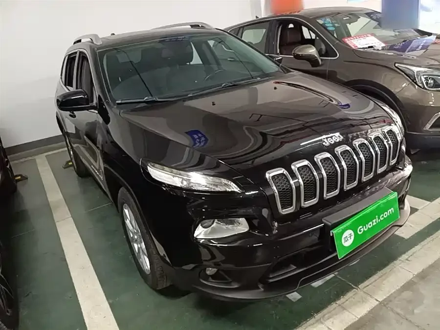 Jeep Cherokee