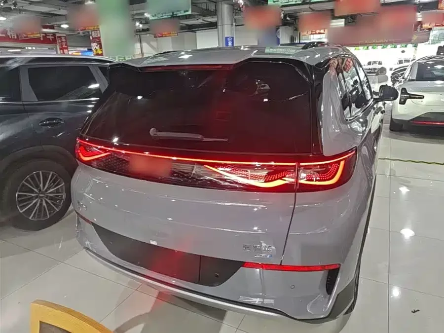 BYD Sea Lion 05 EV