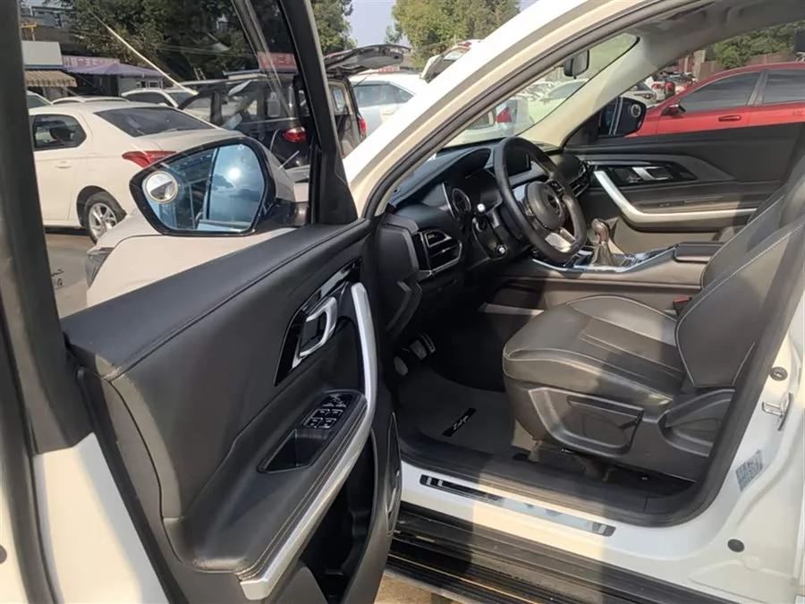 Zotye T500