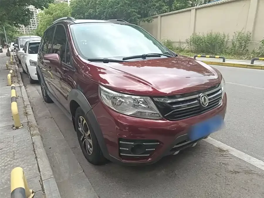 Dongfeng Jingyi X3