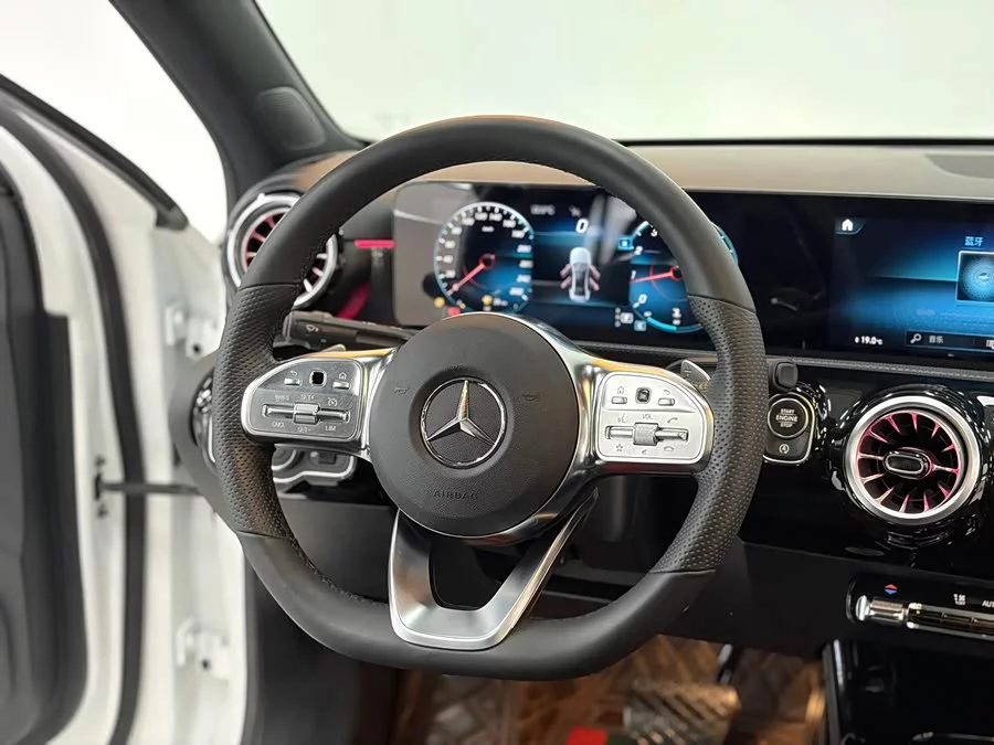 Mercedes Benz Class A