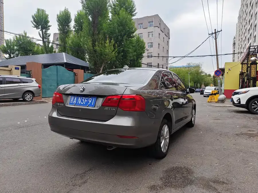 Volkswagen Jetta
