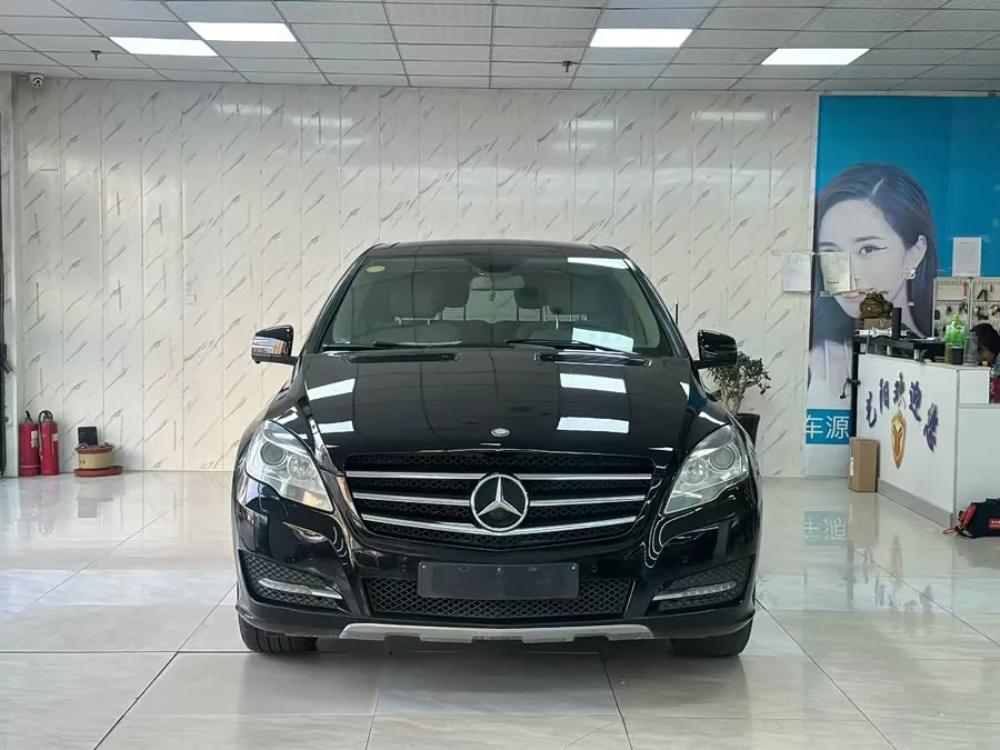 Mercedes Benz R-rated