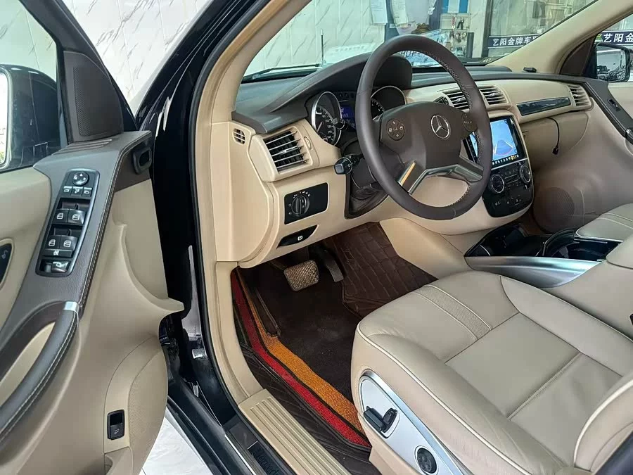 Mercedes Benz R-rated