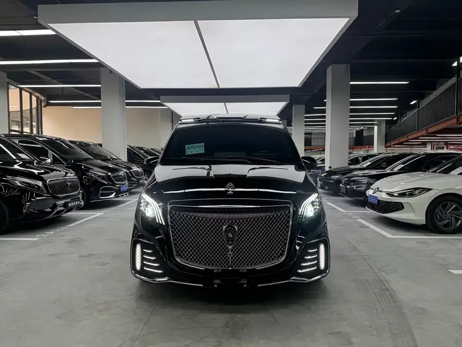 Mercedes Benz Vito