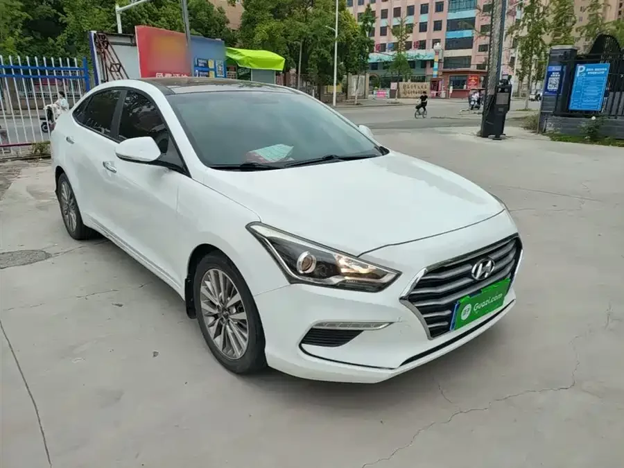 Hyundai Mistra