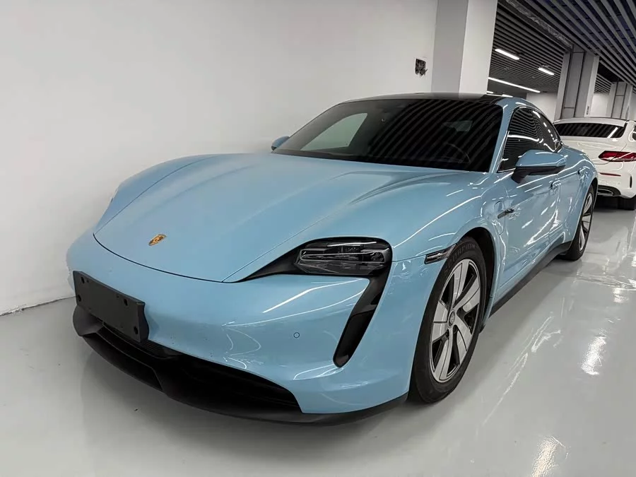 Porsche Taycan